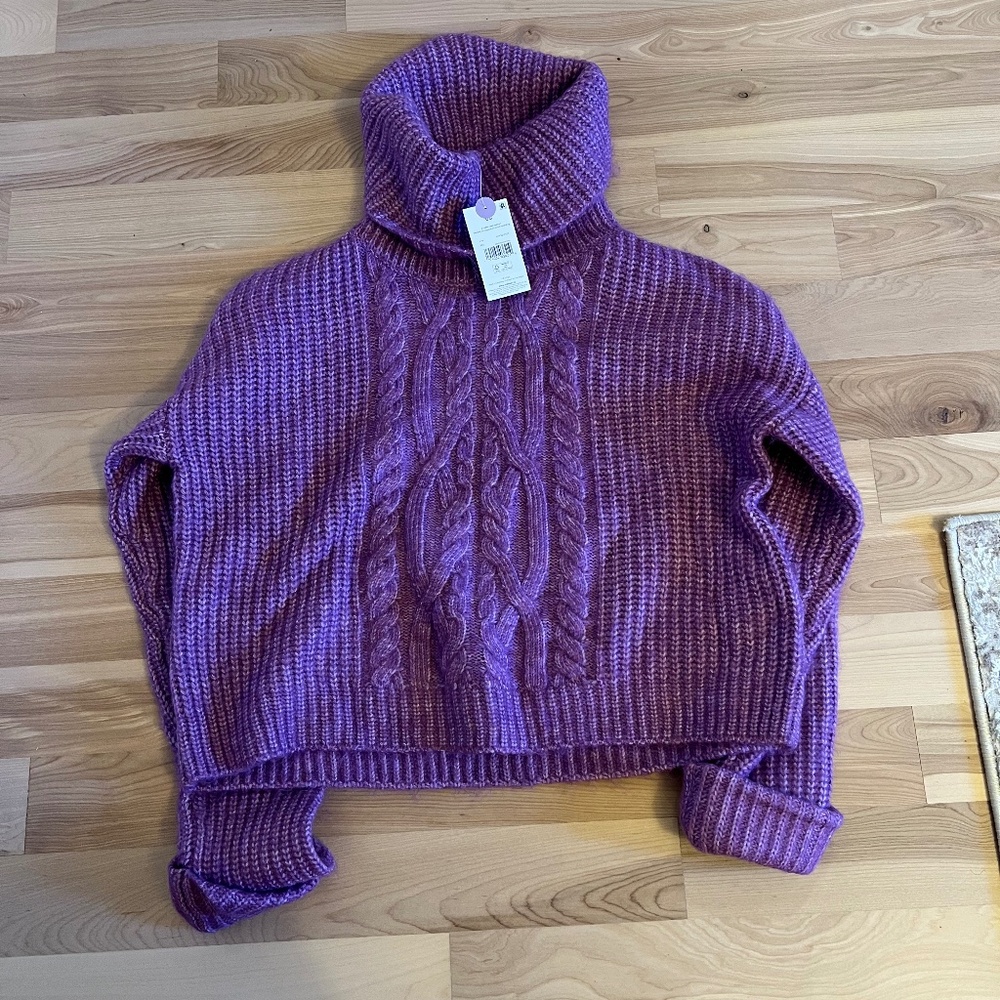 George sweater